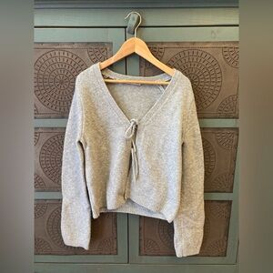 Abercrombie & Fitch Light Gray Tie-Front Cardigan